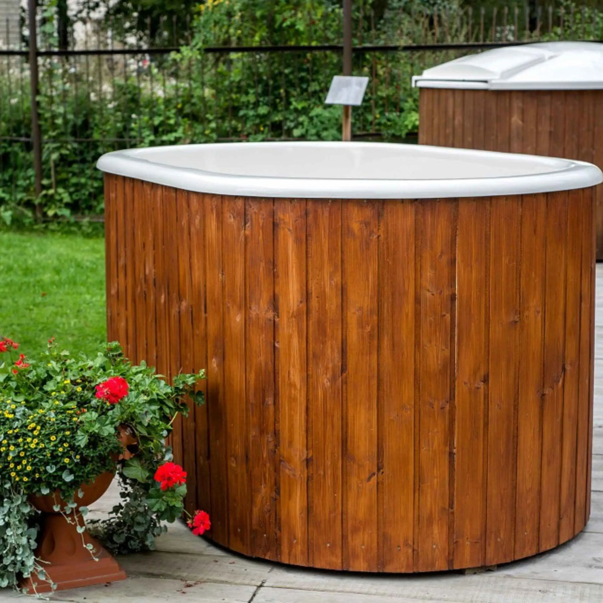 Luxury Ofuro 2 Person Hot Tub – GlampLaunch