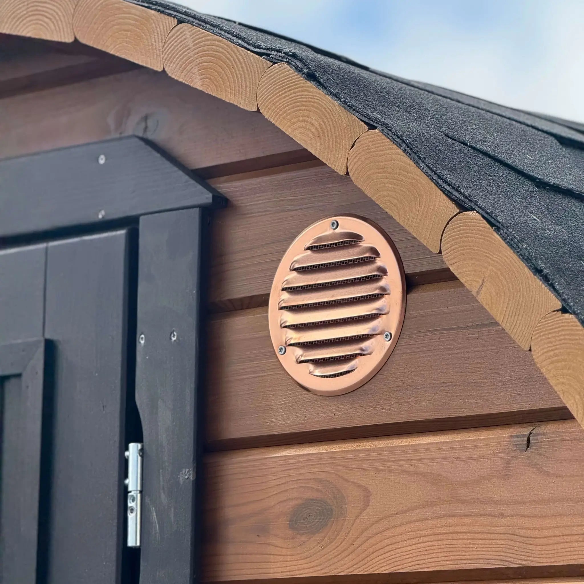 Exterior air vent on the Infinity Glass luxury barrel sauna